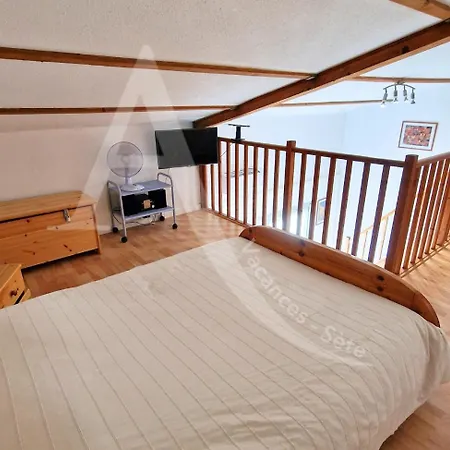 T3 Mezzanine Avec Balcon, Climatisation Et Parking - Quartier Villeroy * Sète